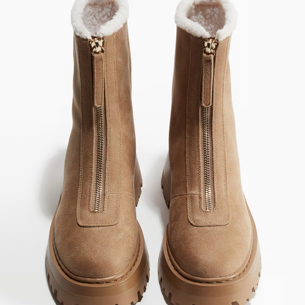H&M Tan Winter Boots with Shearling Lining, Lug Sole, NWT